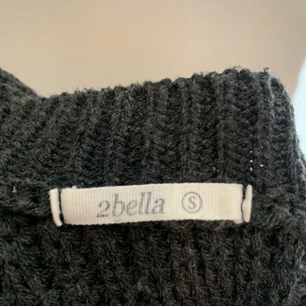 Grey Sweater - Picture 2 of 3